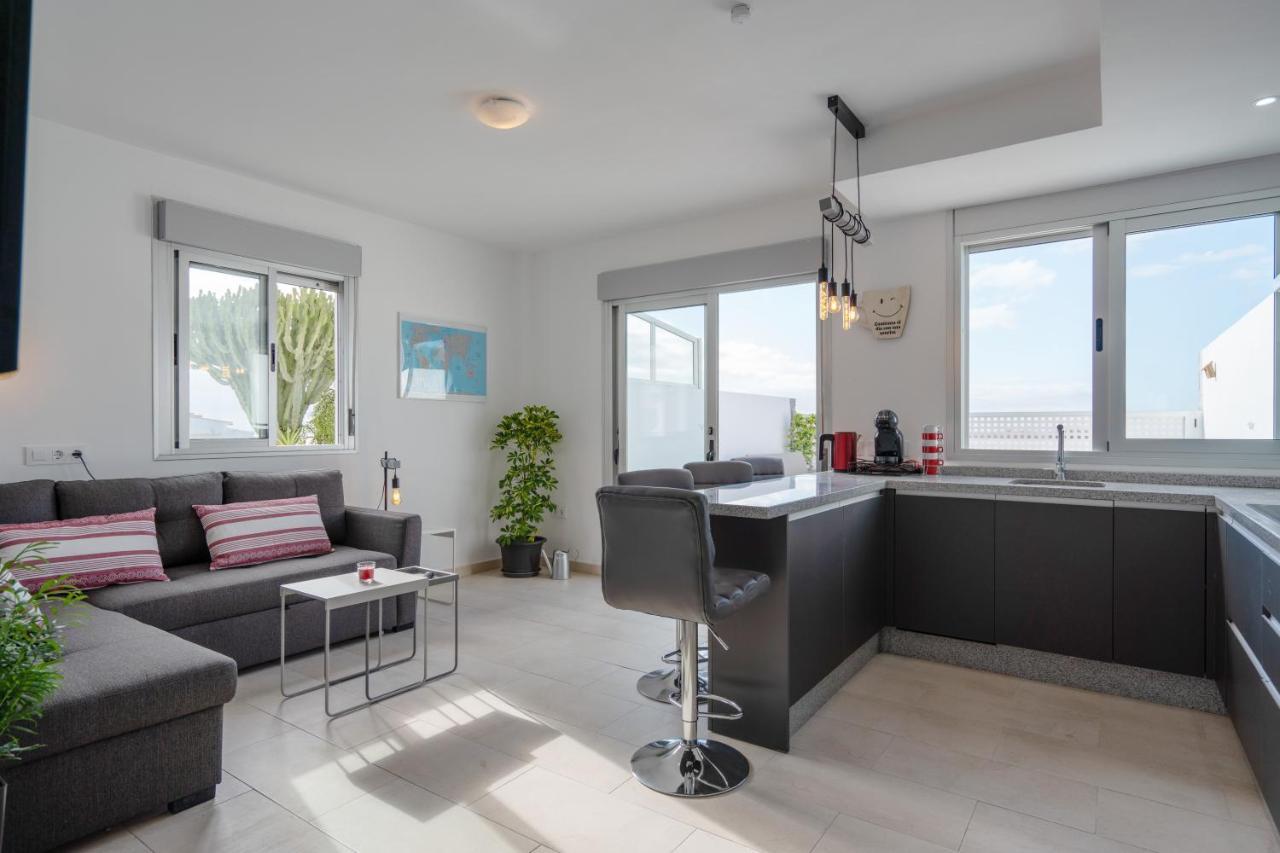 Luxurious Apartment With Large Terrace And Sea Views Tabaiba Eksteriør bilde